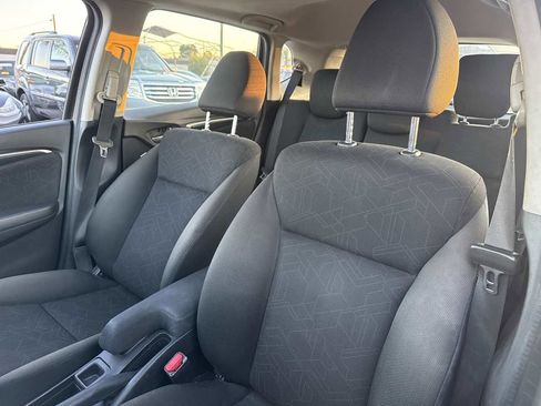 Used 2016 Honda Fit EX image 7