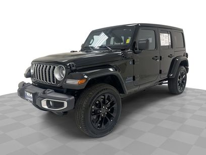 Used 2025 Jeep Wrangler Unlimited Sahara w/ Safety Group