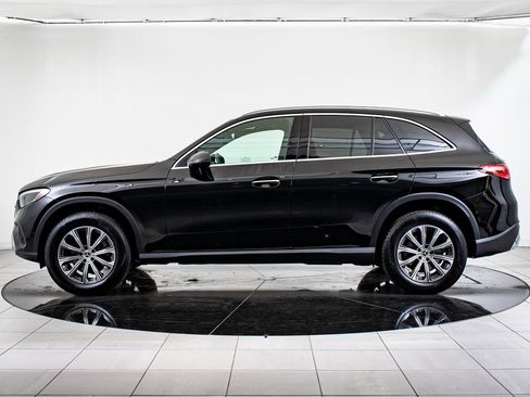 Certified 2025 Mercedes-Benz GLC 300 4MATIC image 12