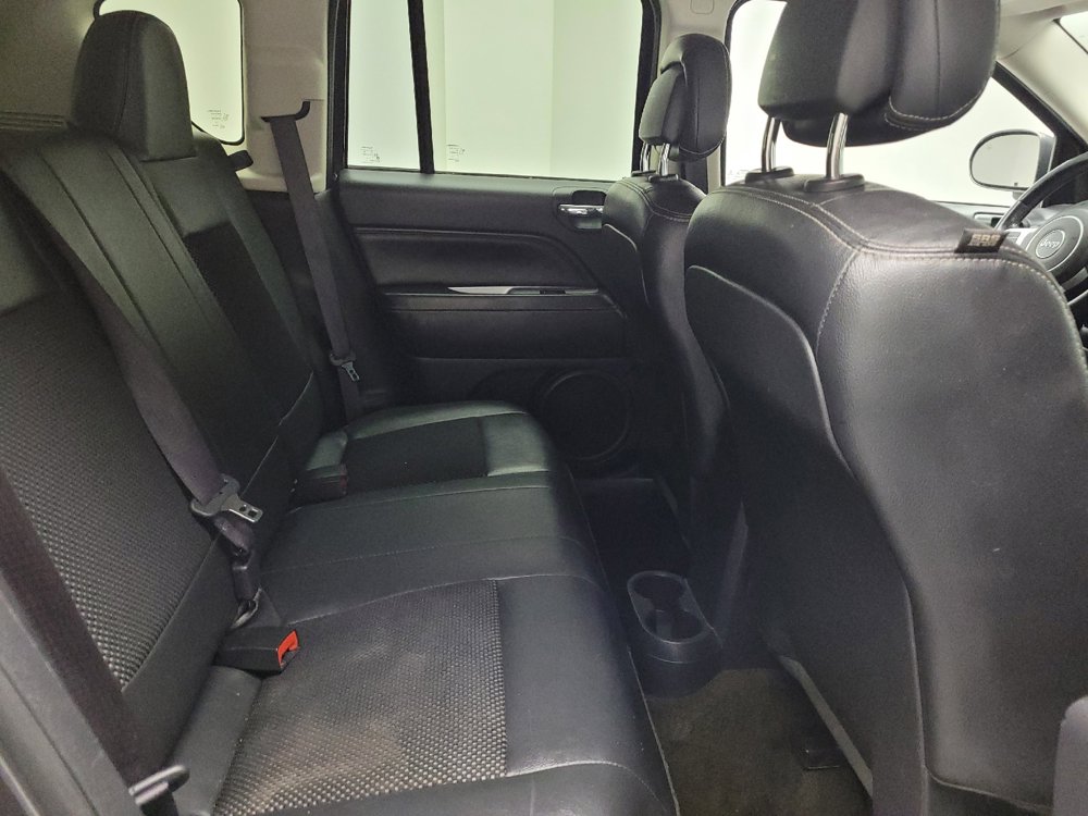 Used 2016 Jeep Compass Latitude AWD/4WD image 19