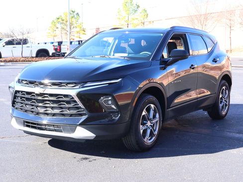 Certified 2024 Chevrolet Blazer LT w/ Convenience Package image 28