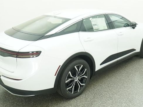 New 2026 Toyota Crown XLE image 9