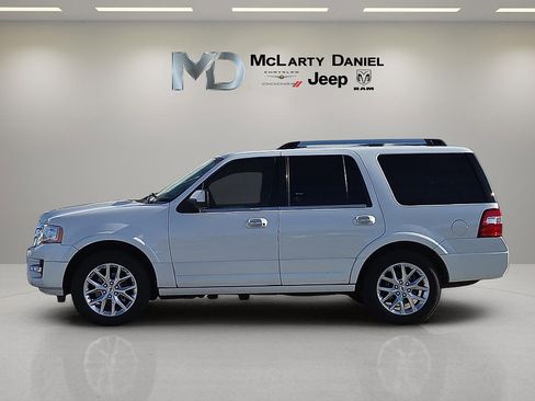 Used 2016 Ford Expedition Limited w/ Equipment Group 301A image 3