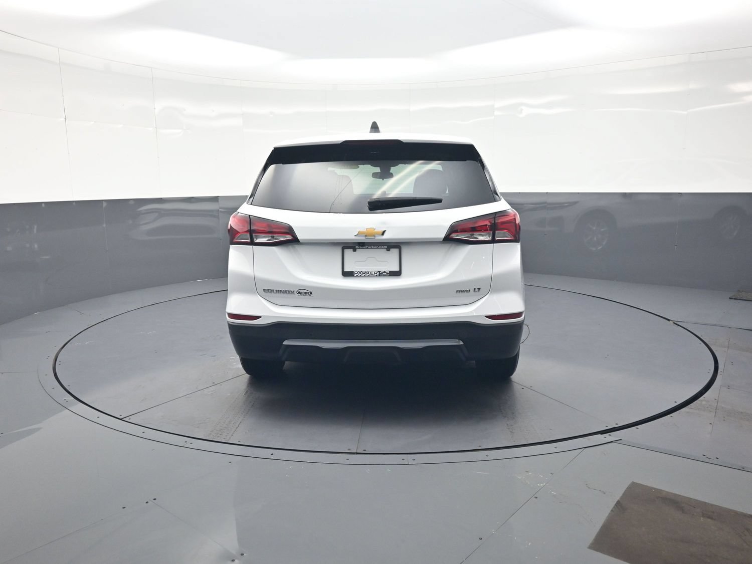 Used 2024 Chevrolet Equinox LT AWD/4WD image 4