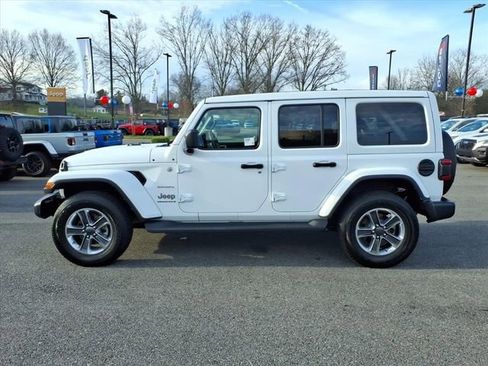 Used 2023 Jeep Wrangler Sahara w/ LED Lighting Group image 7