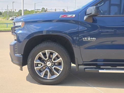 Used 2021 Chevrolet Silverado 1500 RST AWD/4WD image 28