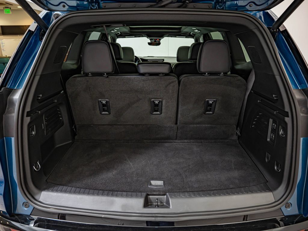 Used 2024 GMC Acadia Denali w/ Super Cruise Package AWD/4WD image 39