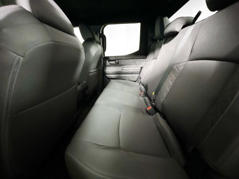 Used 2025 Toyota Tacoma SR5 RWD image 29