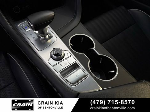 Used 2019 Genesis G70 3.3T Advanced image 19