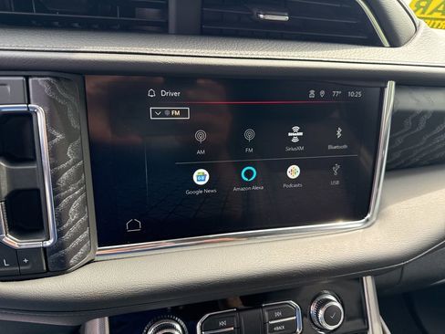 Used 2023 GMC Yukon Denali image 42