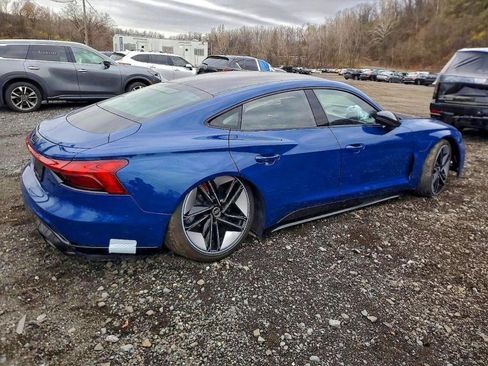 Used 2024 Audi RS e-tron GT w/ Carbon Performance Package image 5