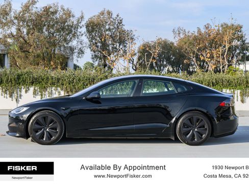 Used 2022 Tesla Model S image 4