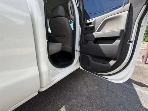 Used 2016 Chevrolet Silverado 2500 W/T w/ WT Convenience Package AWD/4WD image 18