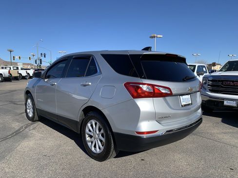 Used 2018 Chevrolet Equinox LT image 9