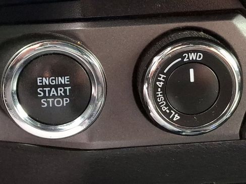 Certified 2020 Toyota Tacoma TRD Sport image 23