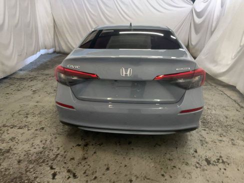 Used 2024 Honda Civic Touring image 8