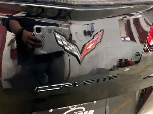 Used 2019 Chevrolet Corvette Stingray Coupe w/ Carbon Flash Badge Package image 8