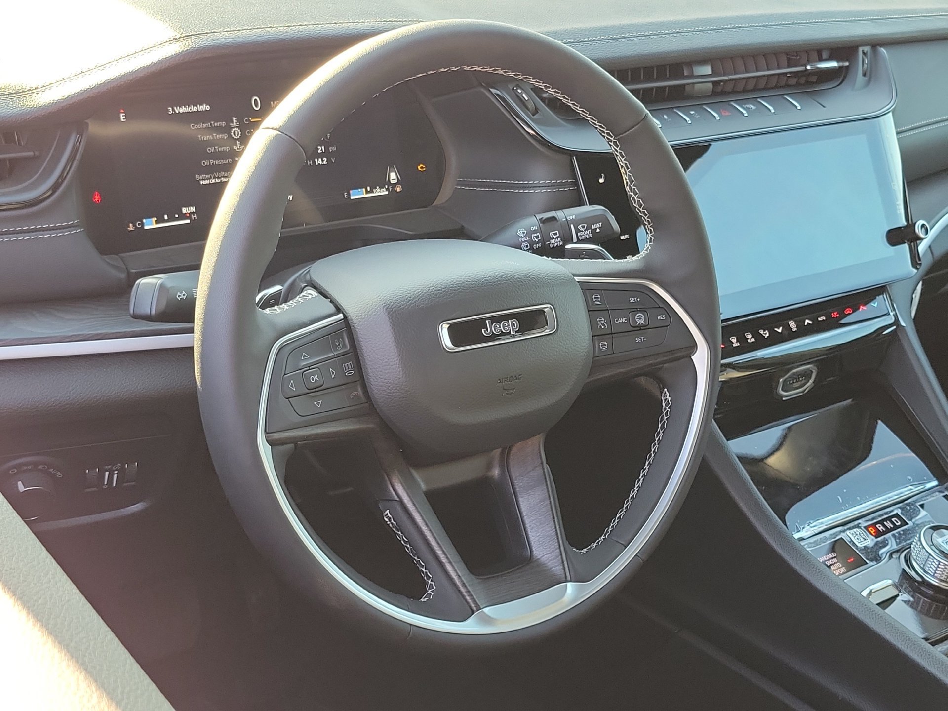 New 2026 Jeep Grand Cherokee Altitude AWD/4WD image 5