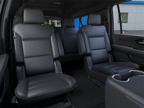 New 2026 GMC Yukon XL Denali w/ LPO, Floor Liner Package image 17