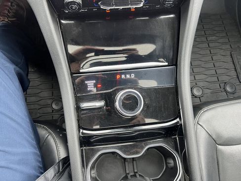 Used 2021 Jeep Grand Cherokee L Limited image 18