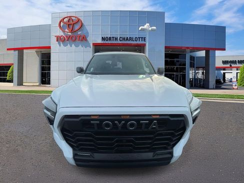 New 2026 Toyota Tundra SR5 AWD/4WD image 4