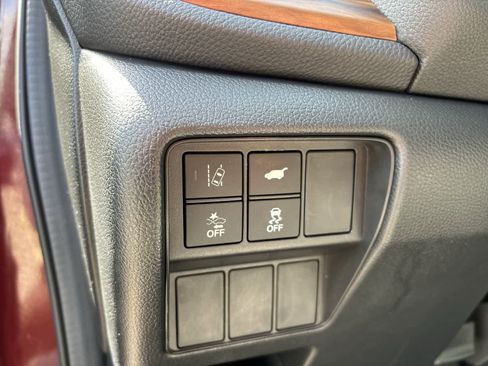 Used 2017 Honda CR-V Touring image 11