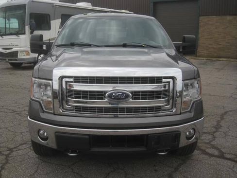 Used 2014 Ford F150 XLT w/ XLT Chrome Package AWD/4WD image 2