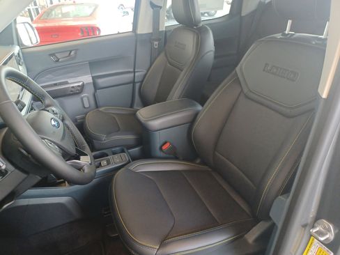 New 2025 Ford Maverick Lobo image 12