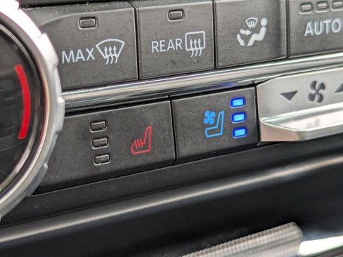 Used 2023 Ford F150 Lariat w/ Equipment Group 502A High AWD/4WD image 23