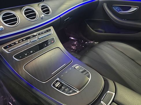 Used 2022 Mercedes-Benz E 350 Sedan image 27