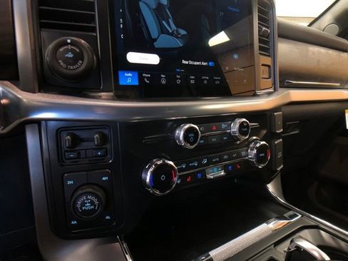 New 2026 Ford F150 Lariat image 17