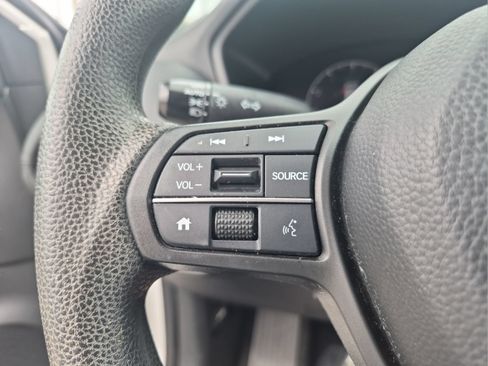 Certified 2024 Honda HR-V LX image 13