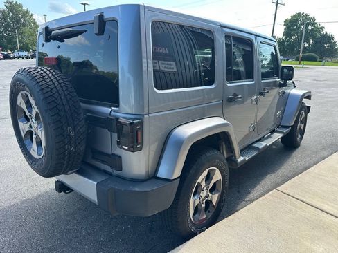 Used 2013 Jeep Wrangler Unlimited Sahara w/ Trailer Tow Group AWD/4WD image 5