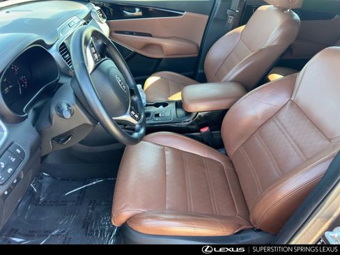 Used 2019 Kia Sorento SX FWD image 10