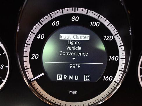 Used 2011 Mercedes-Benz E 550 Cabriolet image 55