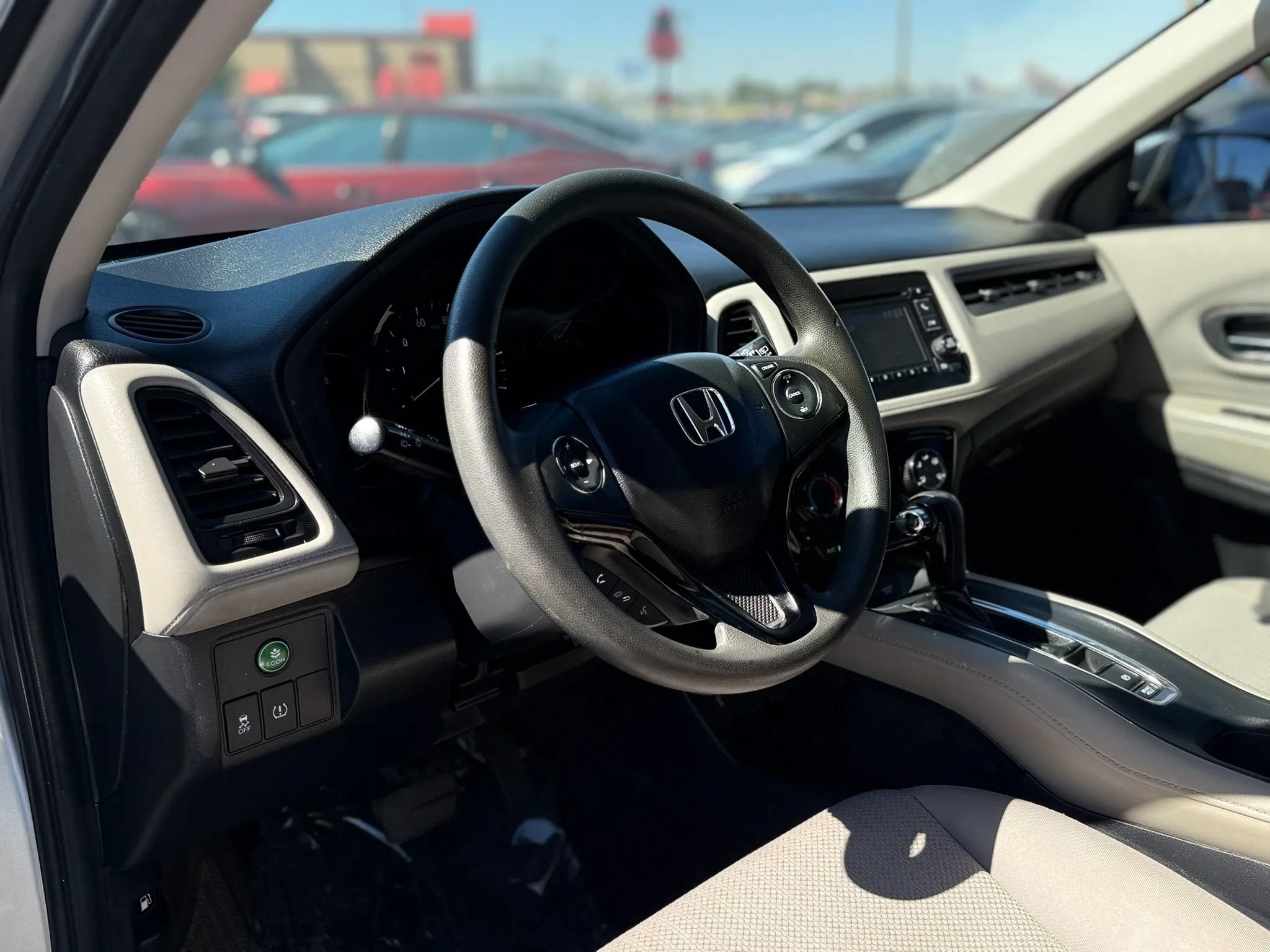 Used 2016 Honda HR-V LX image 13