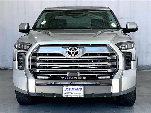 Used 2023 Toyota Tundra Limited image 2