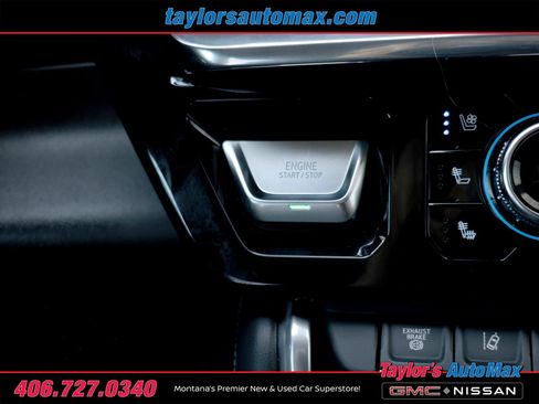 Used 2024 GMC Sierra 2500 Denali w/ Denali Reserve Package AWD/4WD image 32