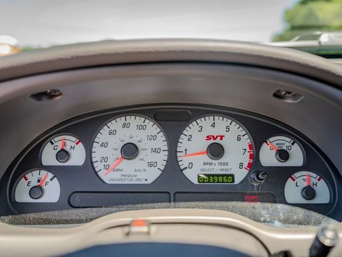 Used 2003 Ford Mustang Cobra RWD image 26