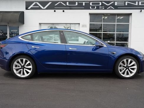 Used 2019 Tesla Model 3 Standard Range Plus RWD image 17