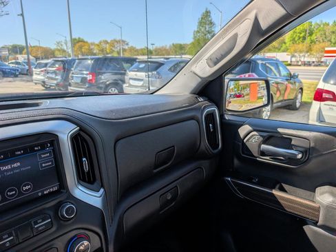 Used 2019 Chevrolet Silverado 1500 LT w/ All-Star Edition image 35