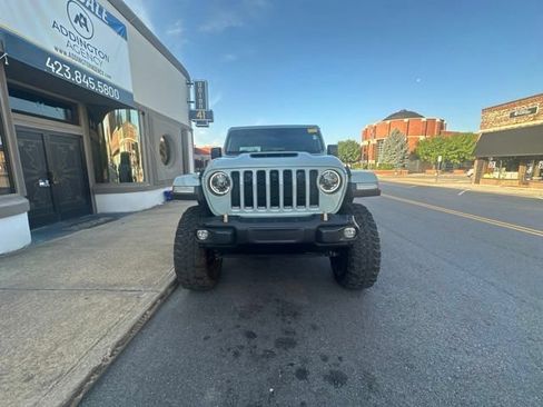Used 2023 Jeep Wrangler Unlimited Rubicon 392 w/ Trailer Tow Package AWD/4WD image 17