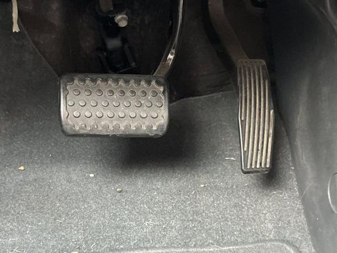 Used 2019 Chevrolet Bolt LT image 43