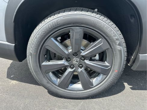 New 2026 Honda Pilot Sport image 9