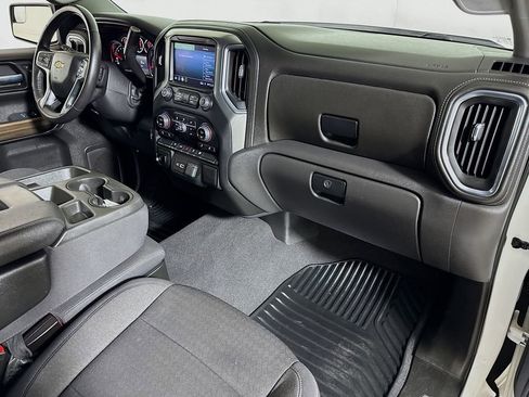 Certified 2021 Chevrolet Silverado 1500 LT RWD image 27