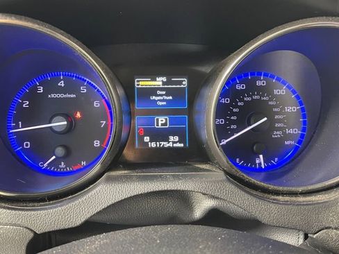 Used 2015 Subaru Legacy 2.5i Premium w/ Moonroof Package AWD/4WD image 5