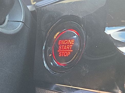 Used 2025 Honda Civic Sport image 24