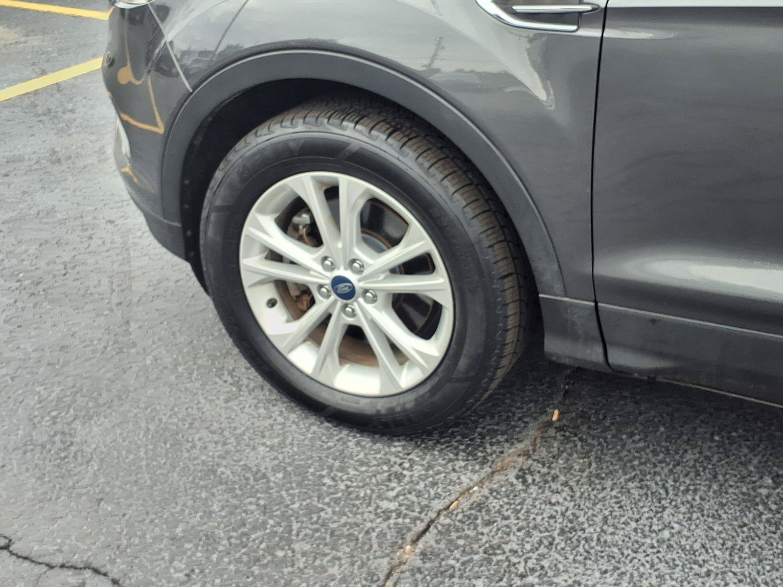 Used 2019 Ford Escape SE AWD/4WD image 28