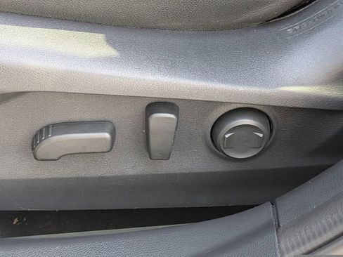 Used 2025 Subaru Outback Onyx Edition XT w/ Popular Package #2 image 19