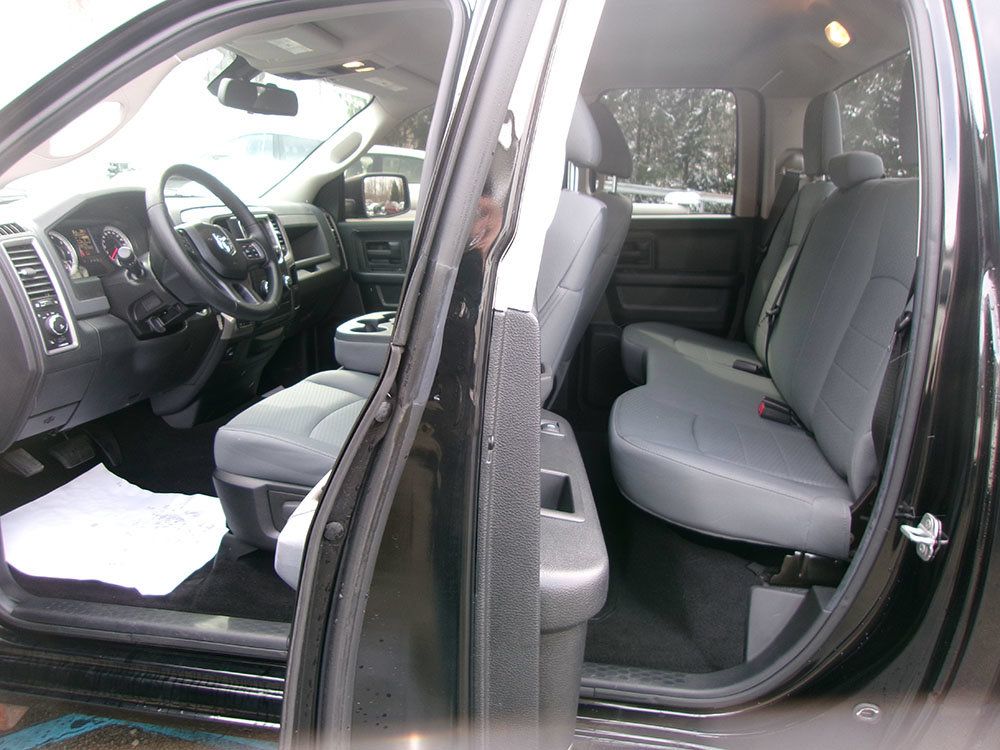 Used 2014 RAM 1500 Express w/ Black Ram 1500 Express Group AWD/4WD image 14